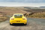 Porsche 911 Carrera 4S Coupe 2016 года (UK)